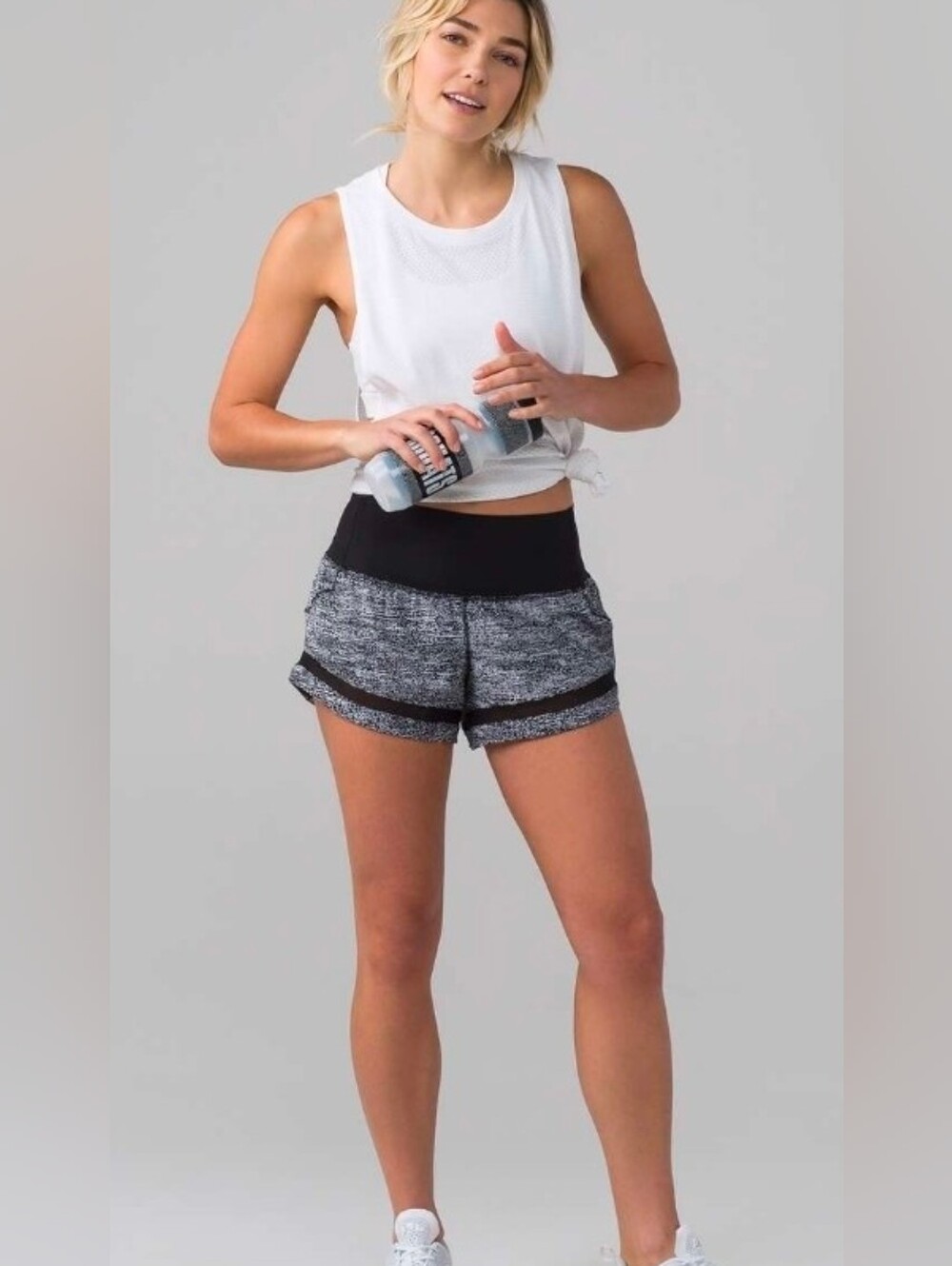 Lululemon Pace Perfect Short 3” Air Time White Black Black Size 4 - Picture 3 of 10